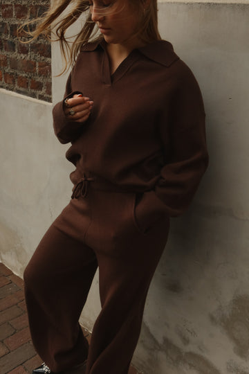 Set Monica - Bruin