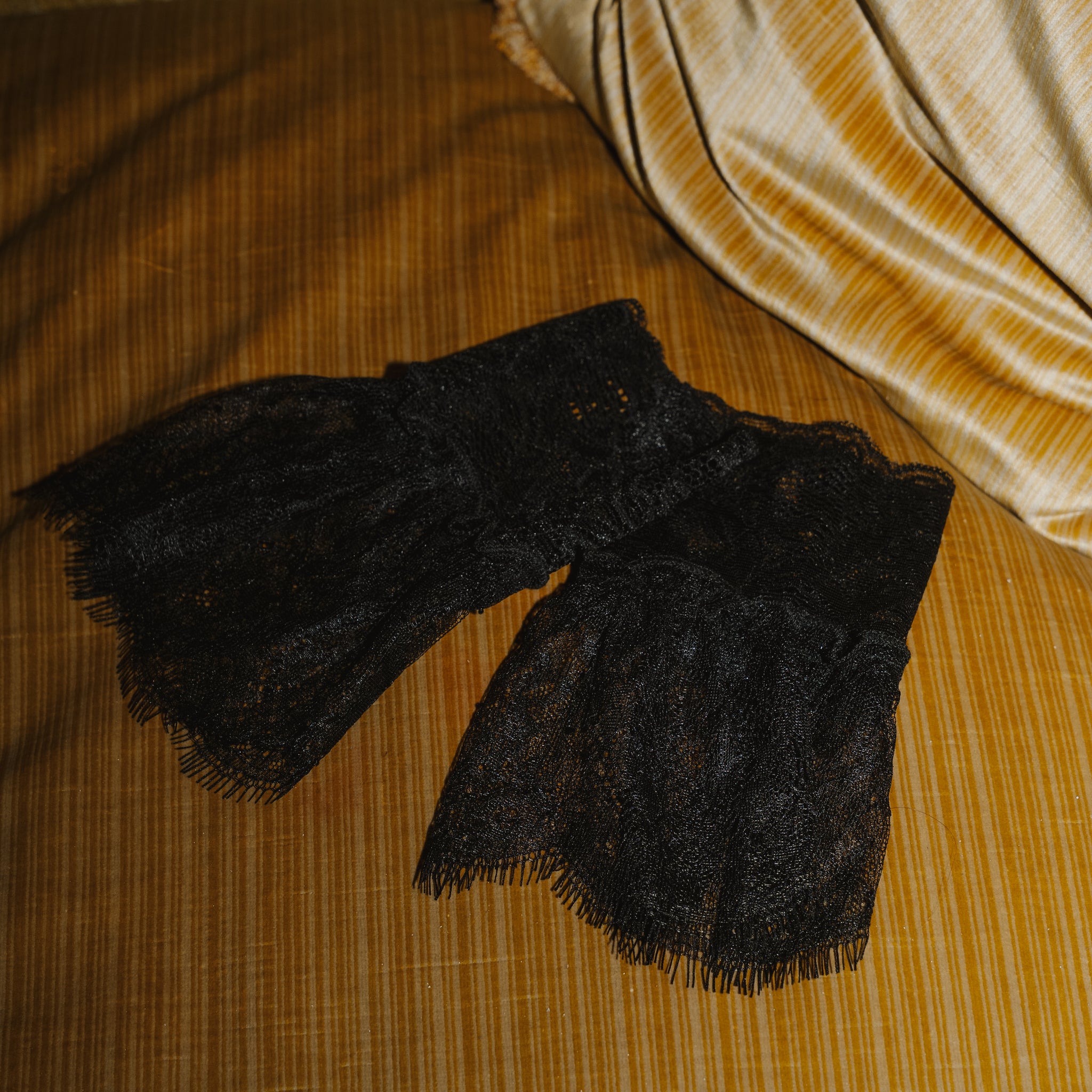 Mouwtje kant - Zwart